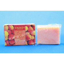 Увлажняющее мыло с персиком от Vaadi Herbals